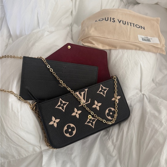 Pochette Felicie Monogram Empreinte Leather - Picture 1 of 4